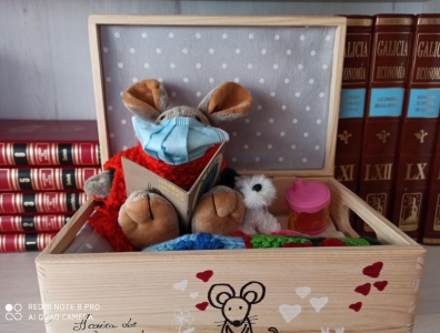 TENEMOS UN RATÓN EN LA BIBLIOTECA