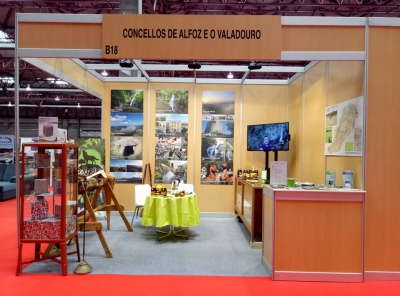 O CONCELLO DE ALFOZ XUNTO CO DO VALADOURO PROMOCIONA OS SEUS RECURSOS TURÍSTICOS EN TUREXPO 2017.